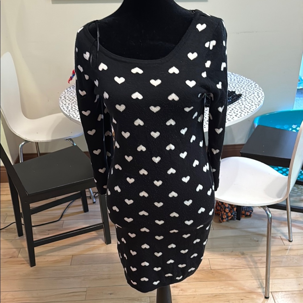 dELiA*s Black and White Bodycon Dress Long Sleeve Scoop Neck